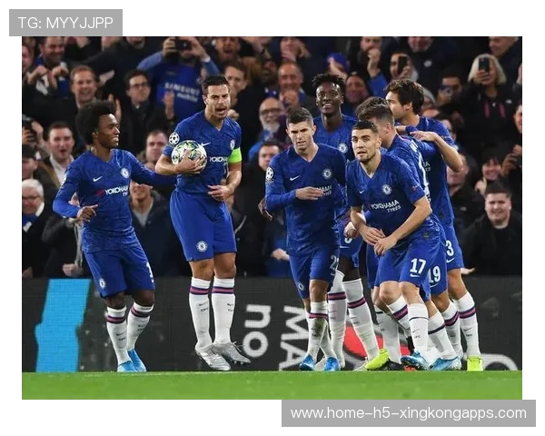 切尔西门线救险课:门将与后防的站位与协防被细化 切尔西门线救险课:门将与后防的站位与协防被细化