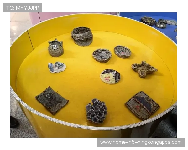 港城大退出高考统招，内地港校成中产家庭新选择，港城大中文系